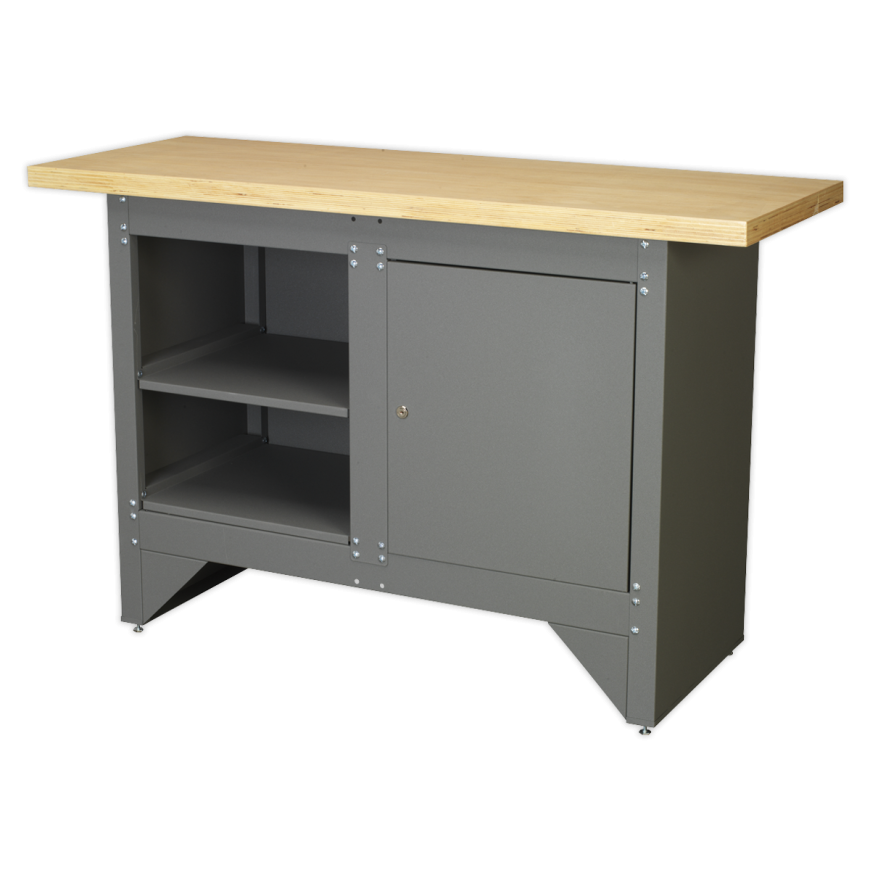 Storage & Workstations