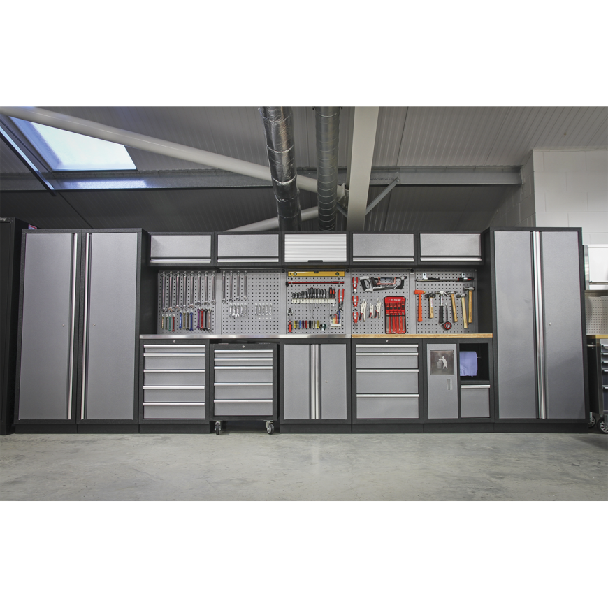 Storage & Workstations