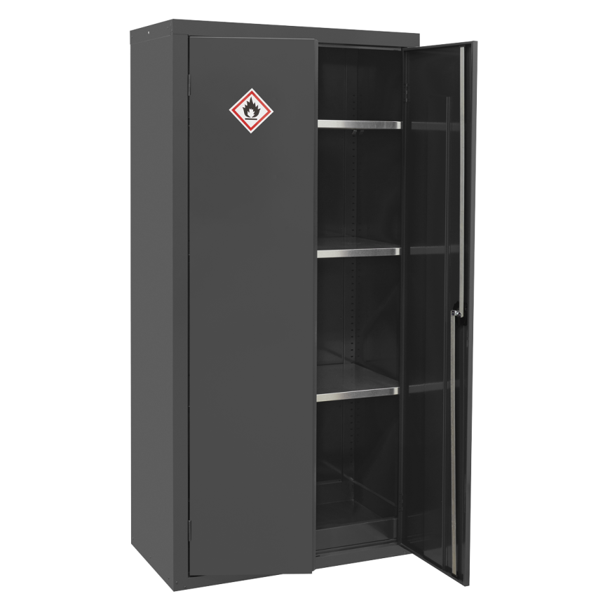 Storage & Workstations