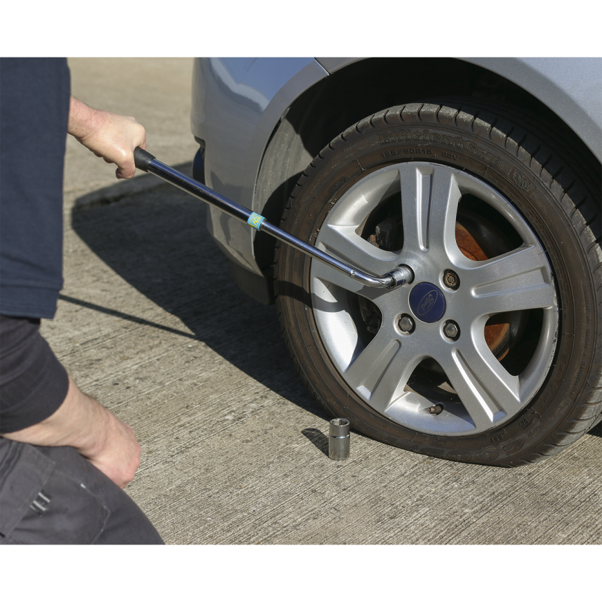 2 Tonne Low Profile Short Chassis Trolley Jack - Hi-Vis Green