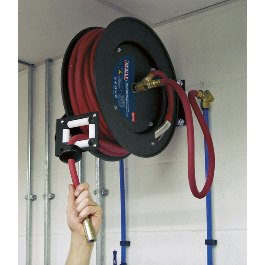 Retracting Hose Reels