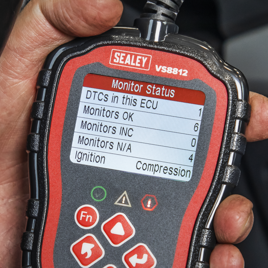 11-Function Digital Automotive Analyser